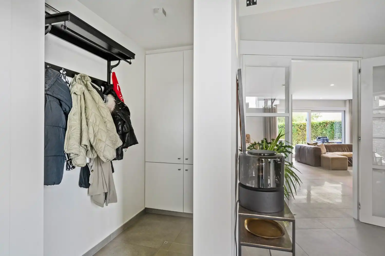 Instapklare energiezuinige villa met 4 zeer ruime slpkrs en ruime inpandige garage op 1006m2 foto 14