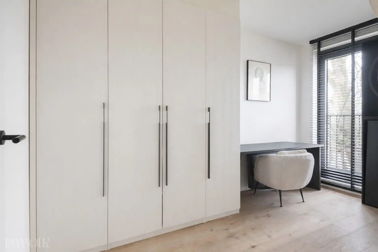 Stijlvol  en energiezuinig appartement met ruim zonneterras. foto 13