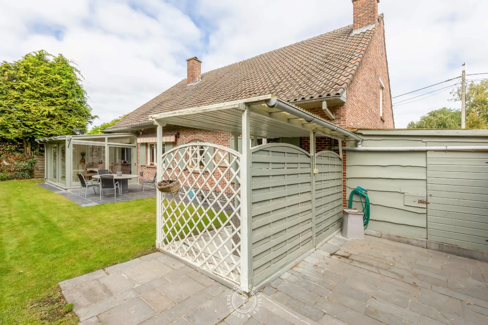Stijlvol wonen met de allures van een bungalow op een geweldige locatie foto 19