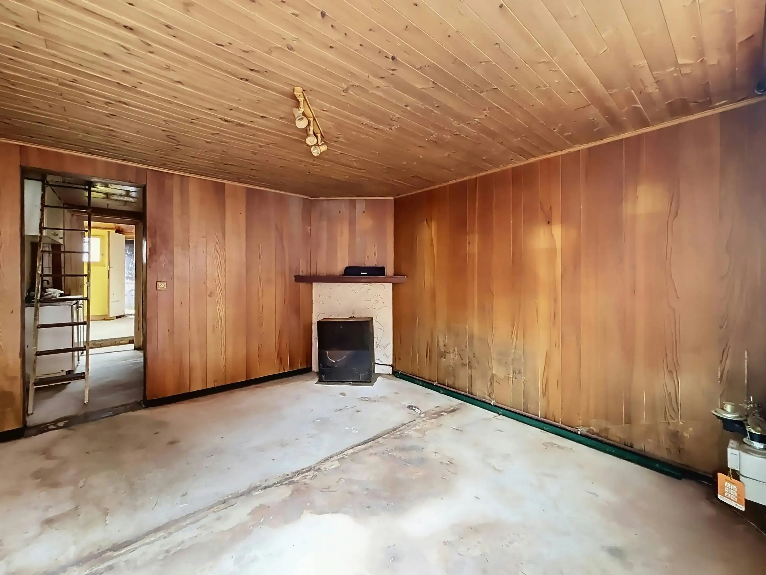 Te renoveren woning met tuin in Deinze foto 6
