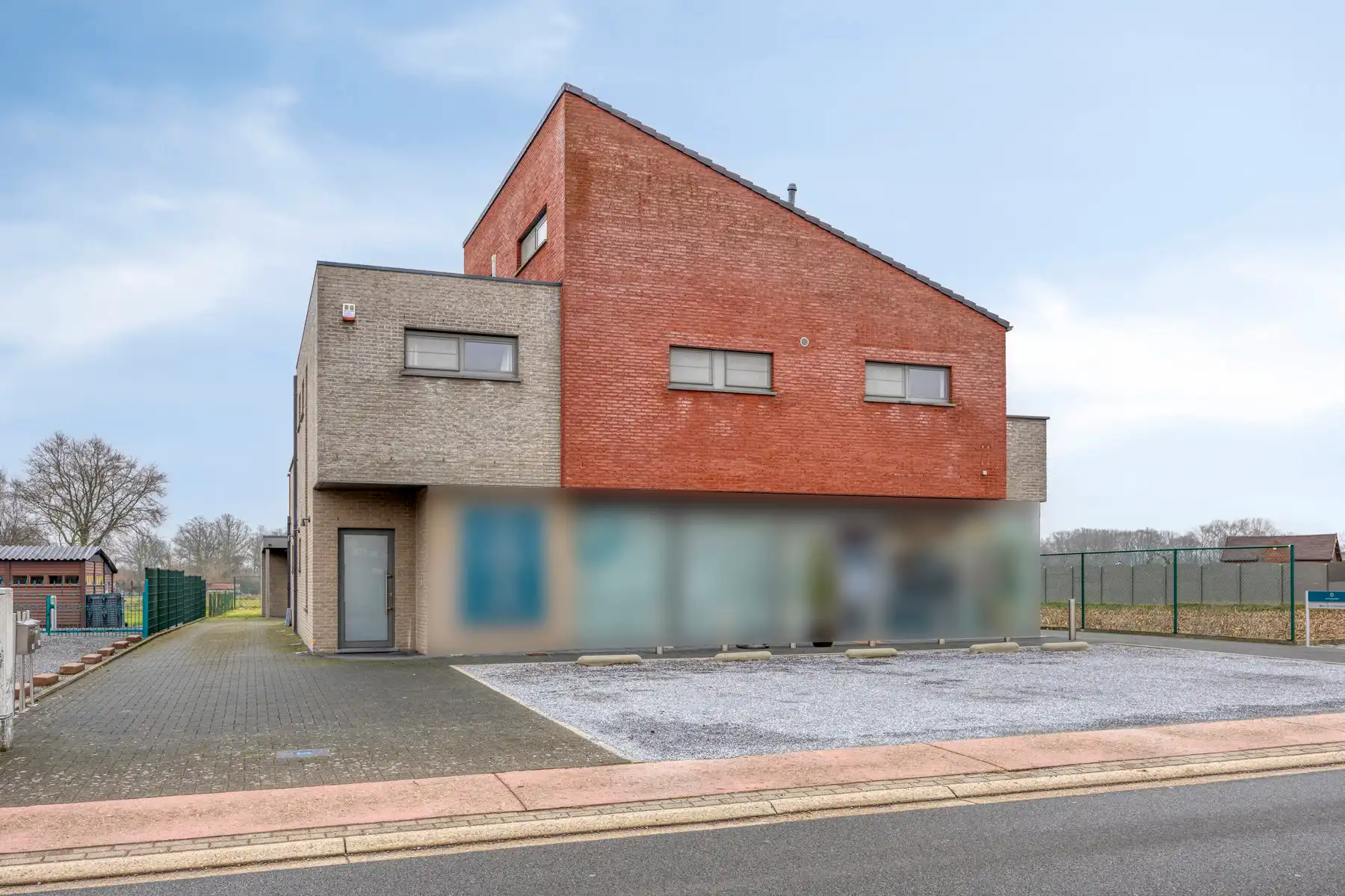 Duplex appartement nabij centrum Dilsen foto {{pictureIndex}}