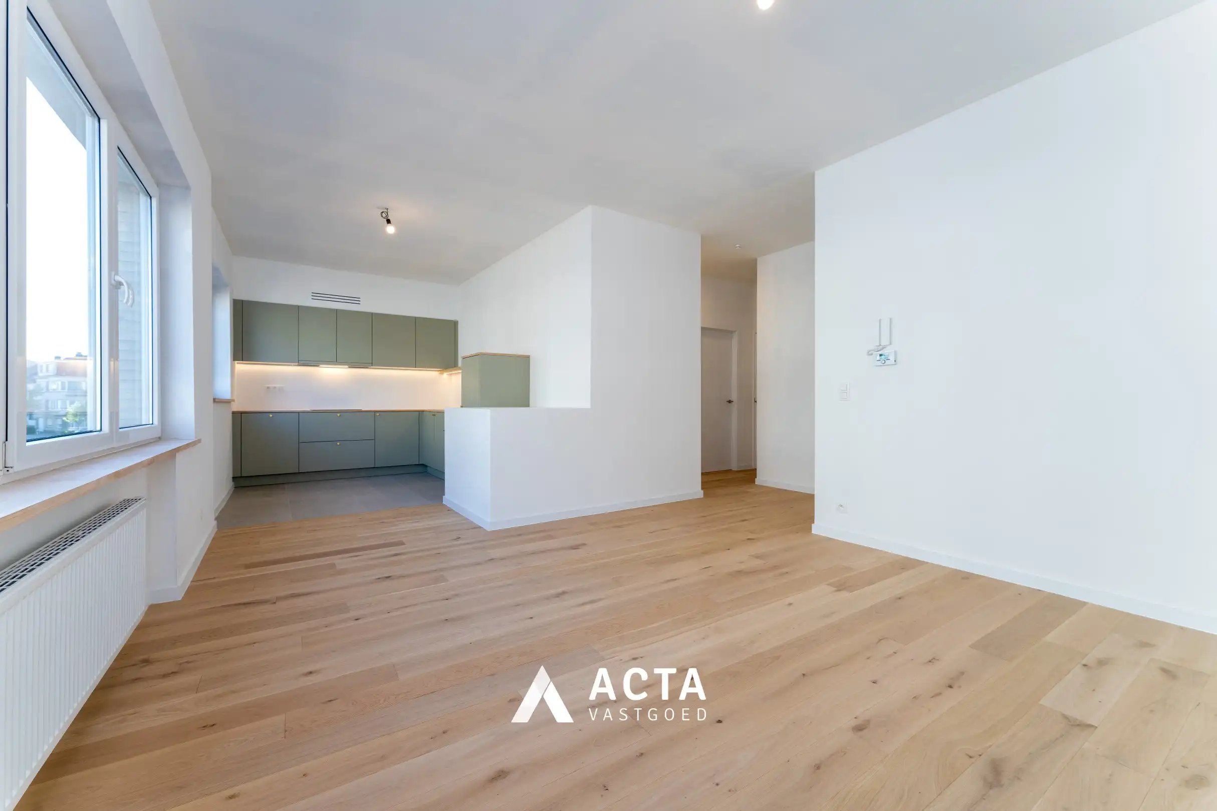 Recent gerenoveerd appartement met 2 slaapkamers  foto 4