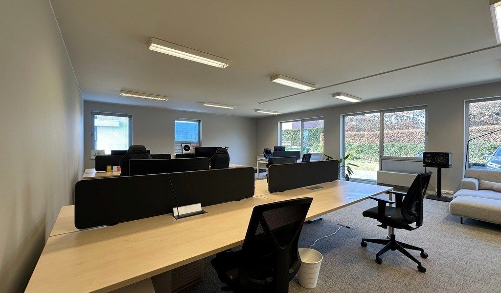 Instapklare burelen te huur in Sint Martens Latem foto 4