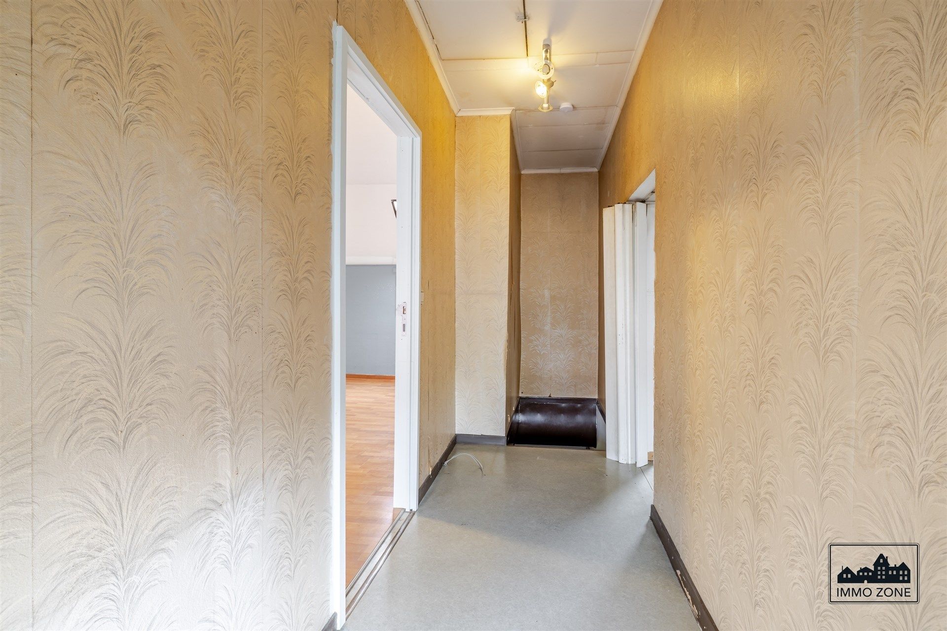 Op te frissen woning met veel potentieel foto 11