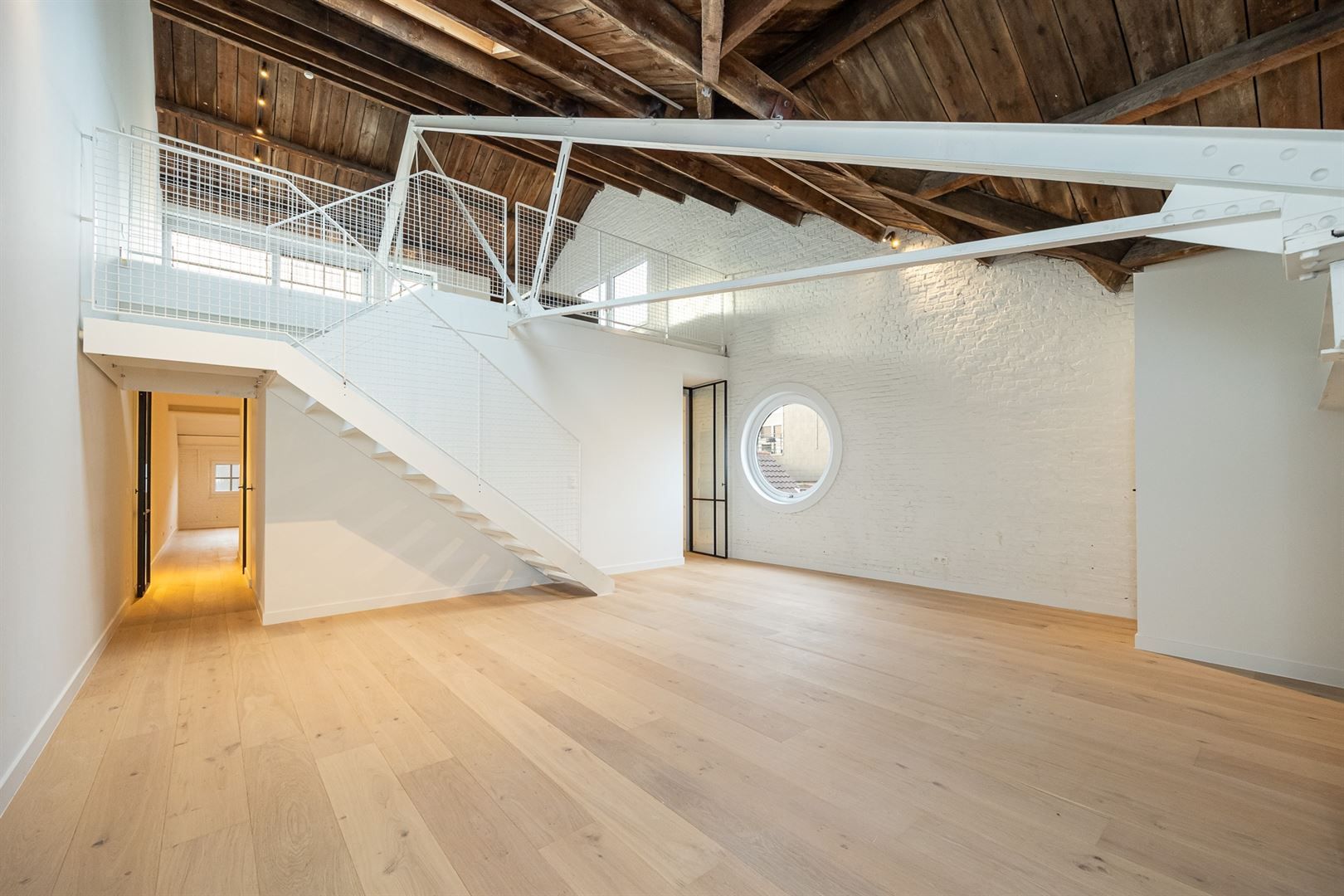 Industriële loft met 3 slaapkamers foto 2