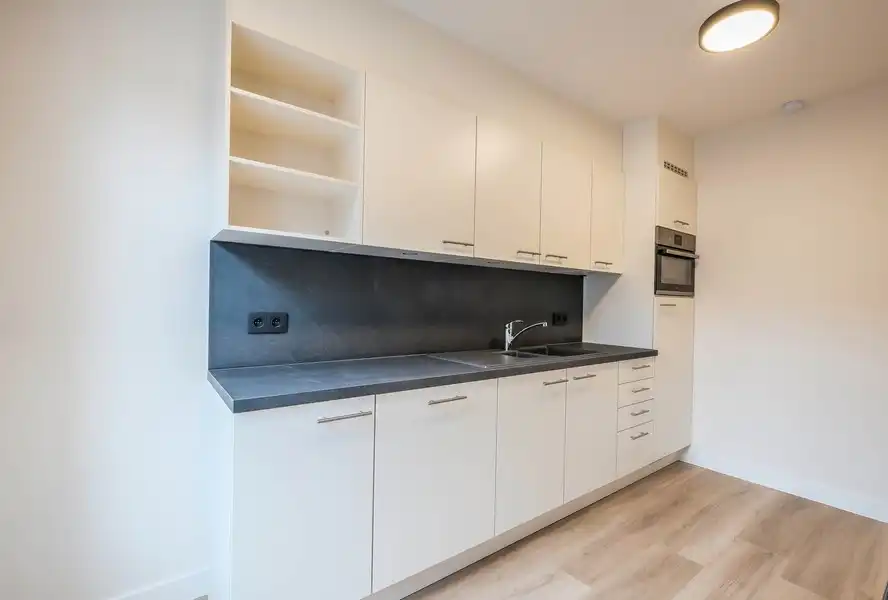 Prachtige duplex in centrum Hasselt met lift met opp van 125m2. foto 9