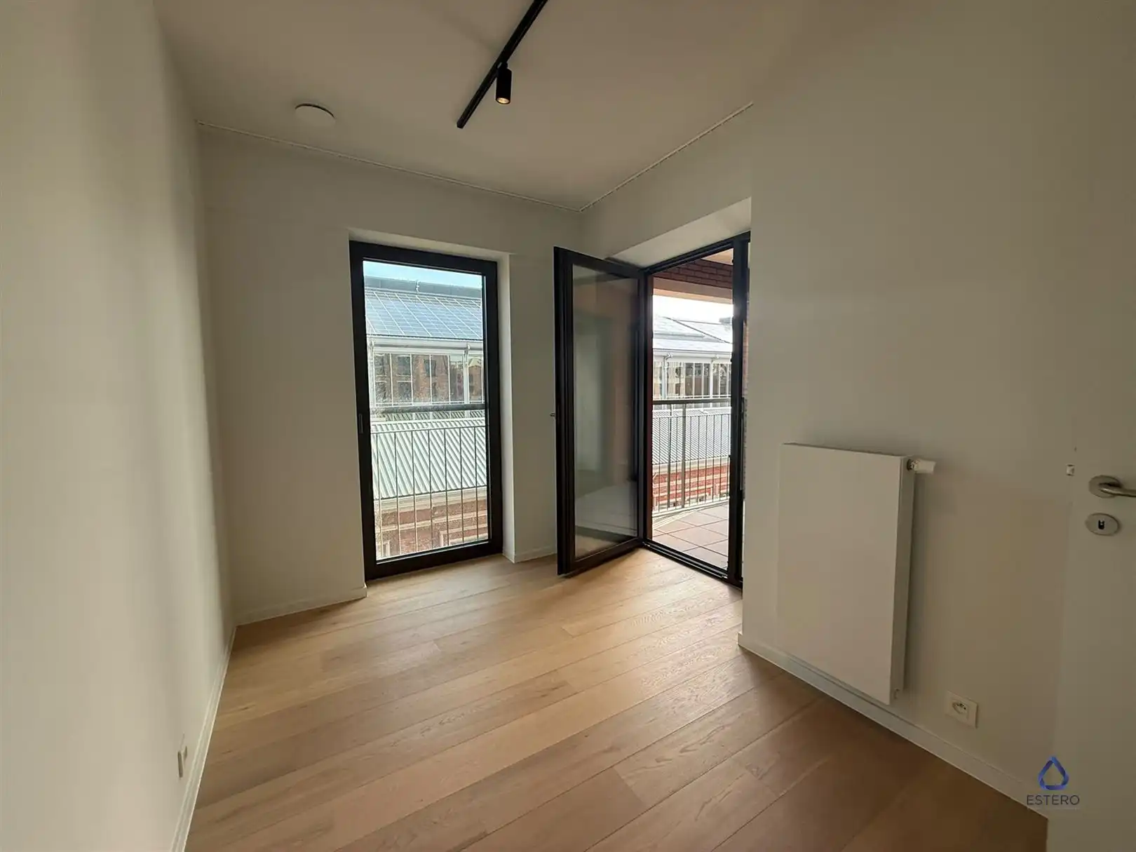 Modern 2-slaapkamerappartement te huur nabij Tour & Taxis foto 8