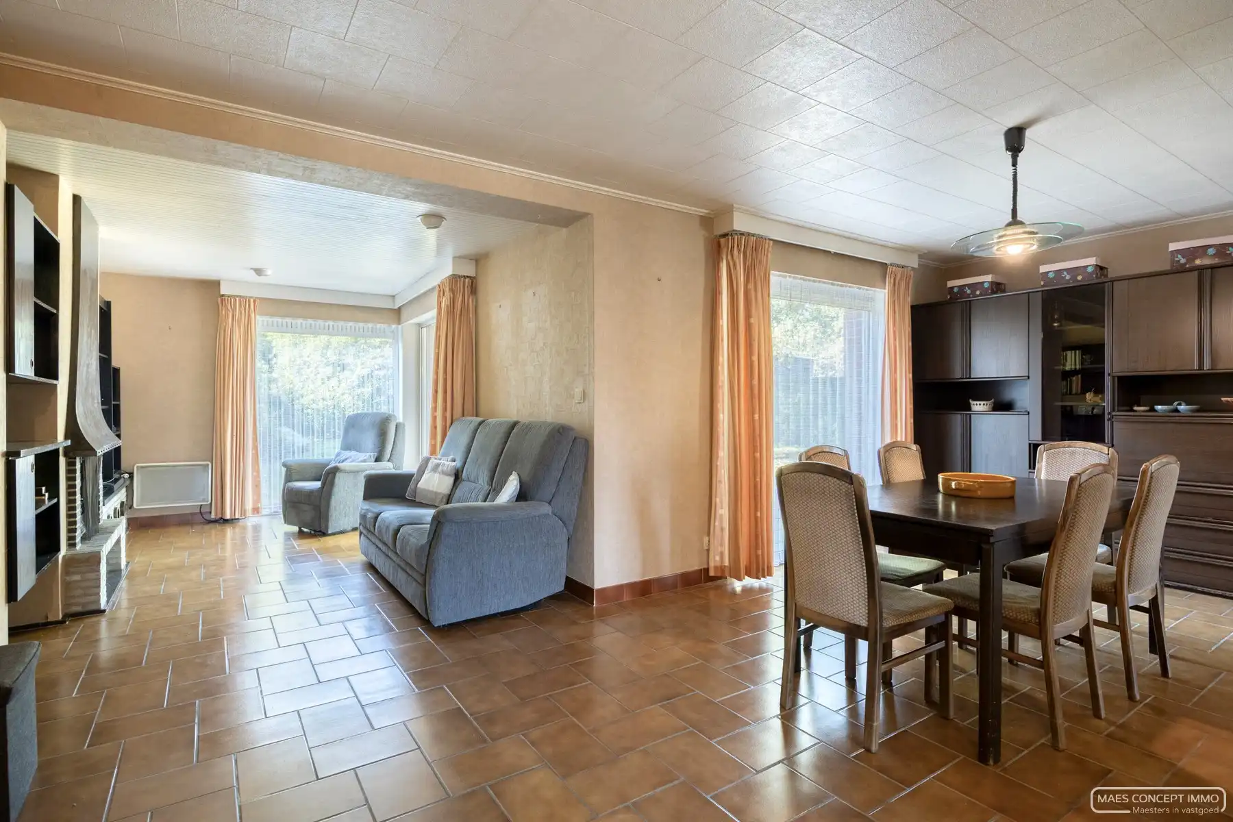 Ruime halfopen woning te koop in Gullegem foto 5
