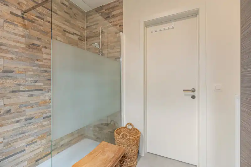 Recent en energiezuinig, gelijkvloers appartement met tuin, autostaanplaats en berging foto 22