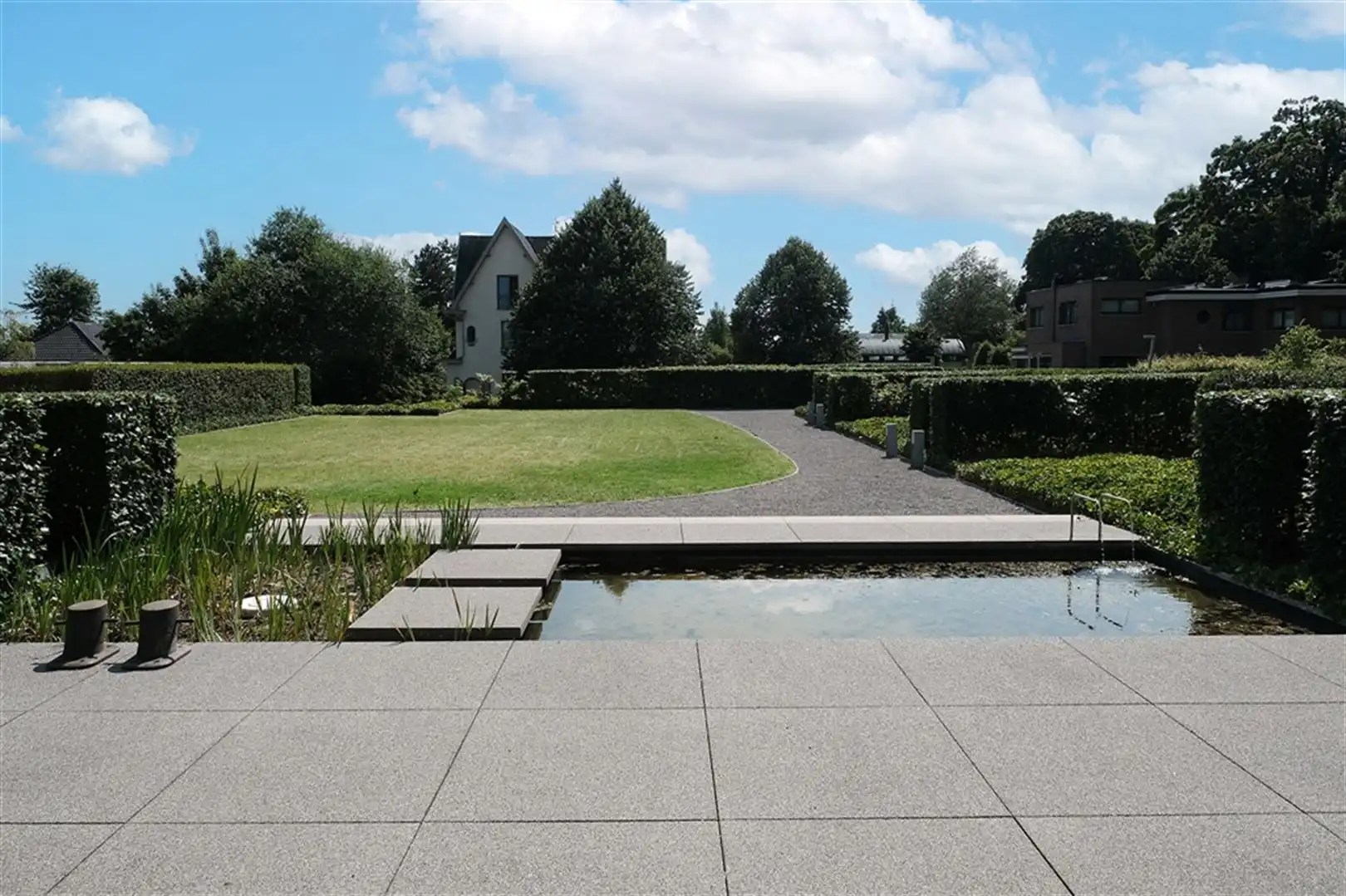 Kantoorgebouw foto 10