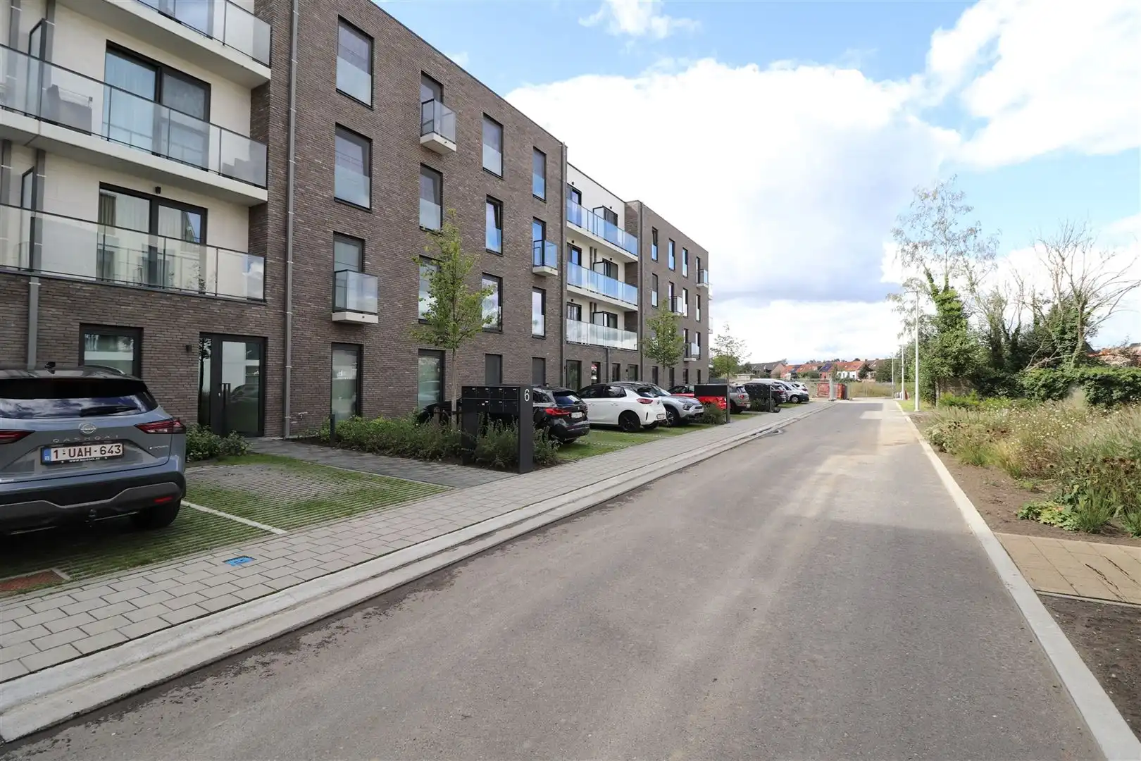 Nieuwbouw appartement met 2 slaapkamers, terras en parking foto 10