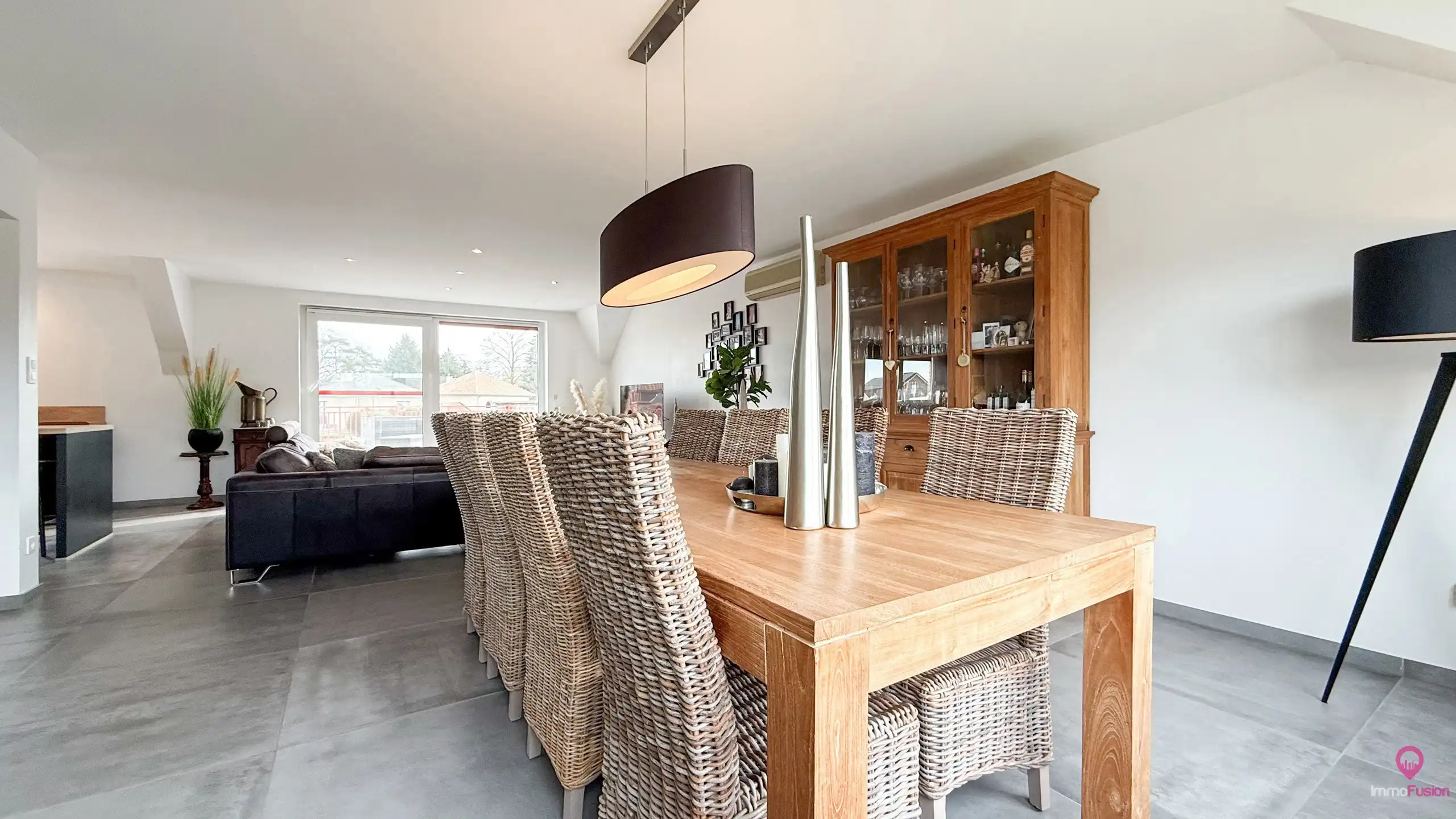 Ruim appartement van 177m² met 105m² terras en 4 slpks! foto 16