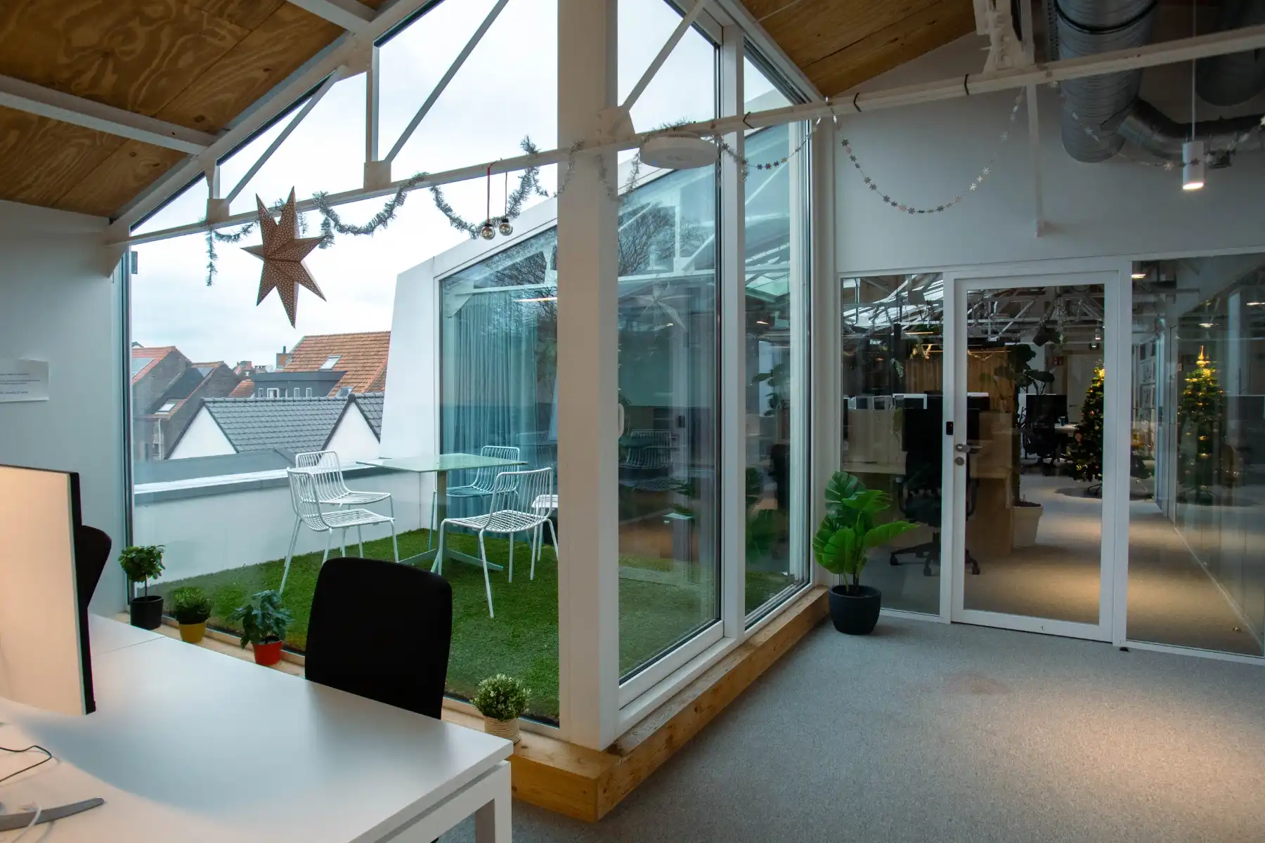 Kantoren in business center WATT Factory foto 11