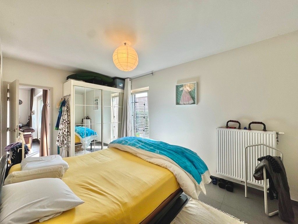 Zonnig tweeslaapkamerappartement met tuin en autostaanplaats in Zwijnaarde. foto 6