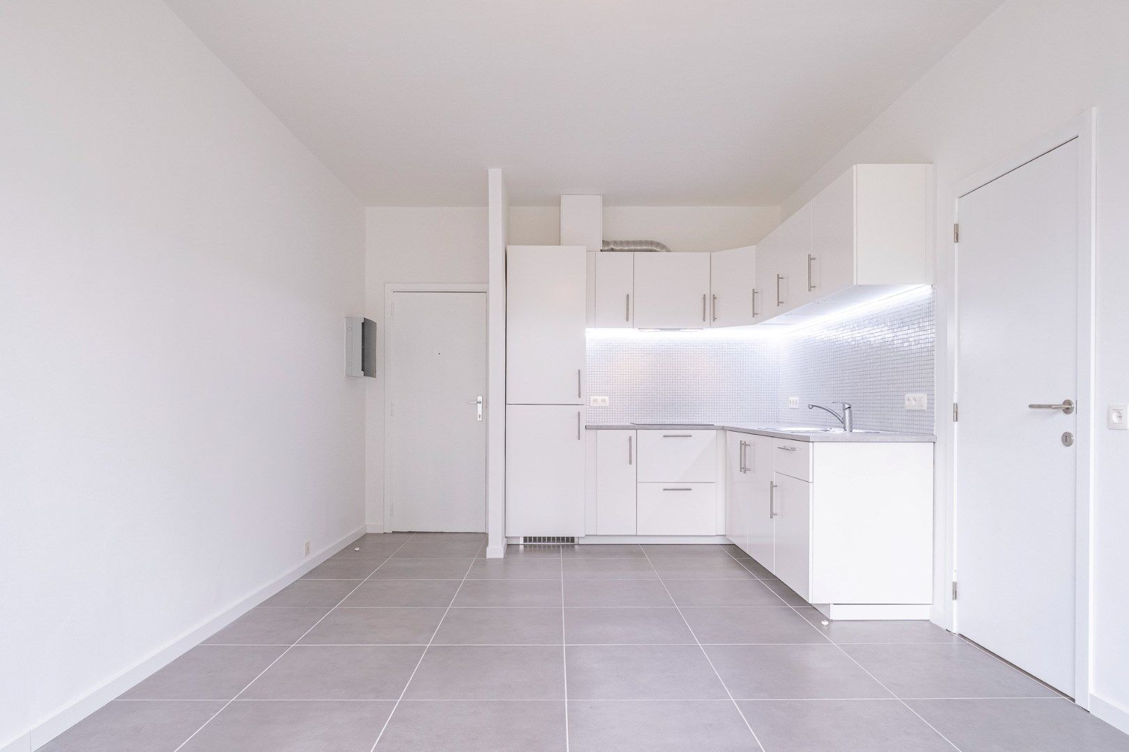 Centraal gelegen 1 slaapkamer appartement foto 2