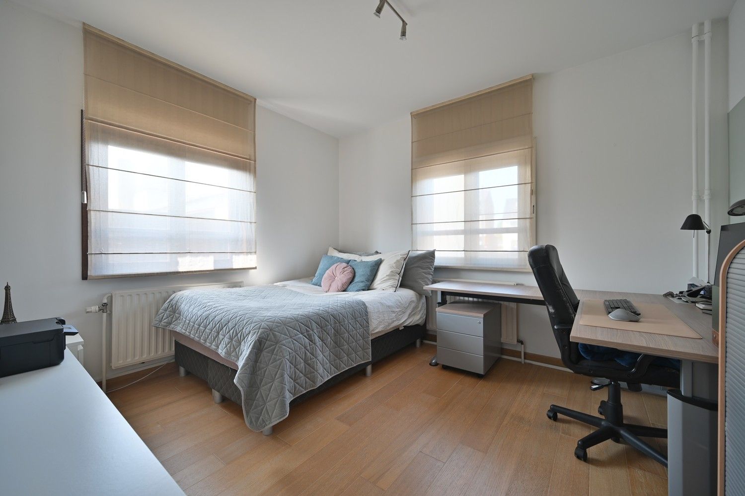 Royale woning met 5 slaapkamers en zwembad, gelegen op een perceel van 23a te Neerharen foto 19