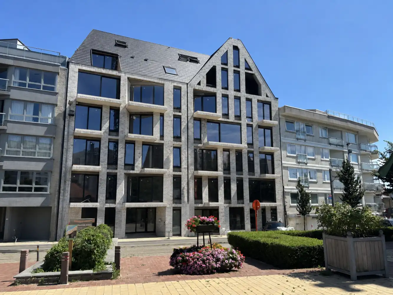 Nieuwbouwapp met 1 slpk vlakbij zee foto 2