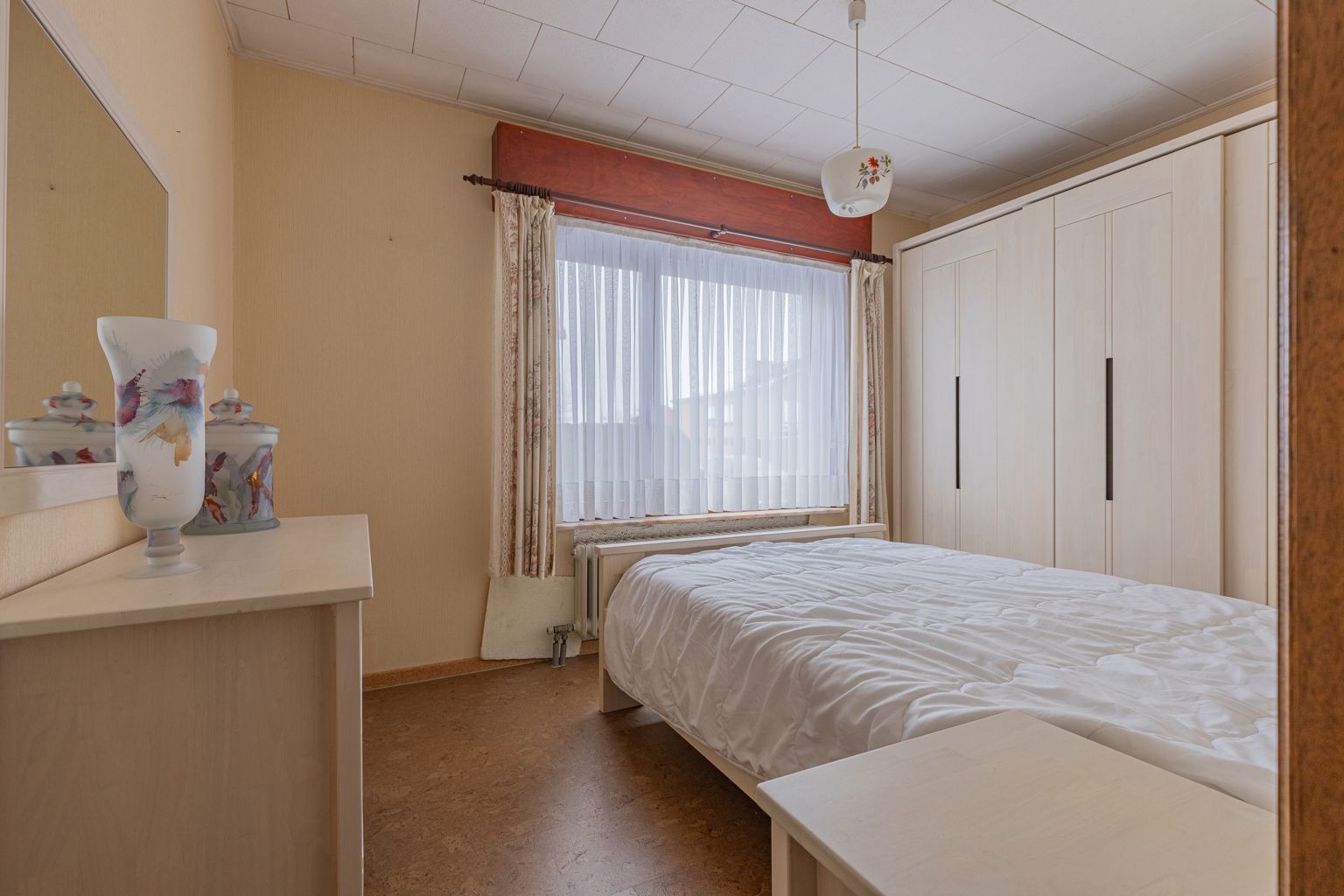 Charmante op te frissen bungalow in het rustige Opwijk foto 7