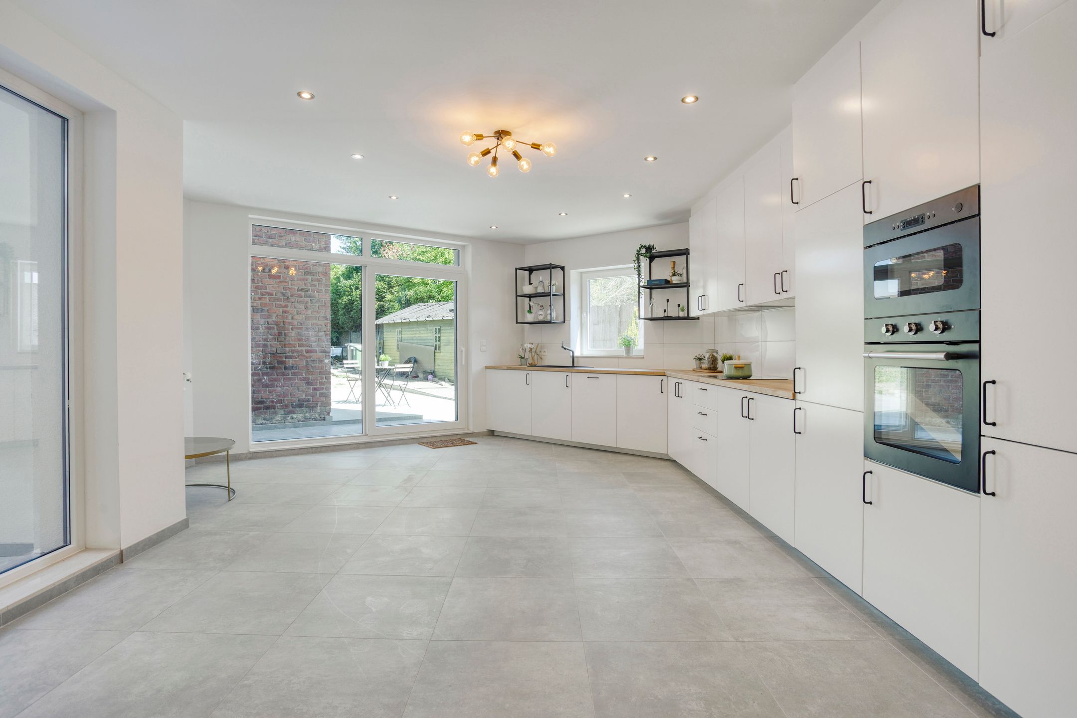 Zeer ruime, energiezuinige woning te Boutersem foto 2