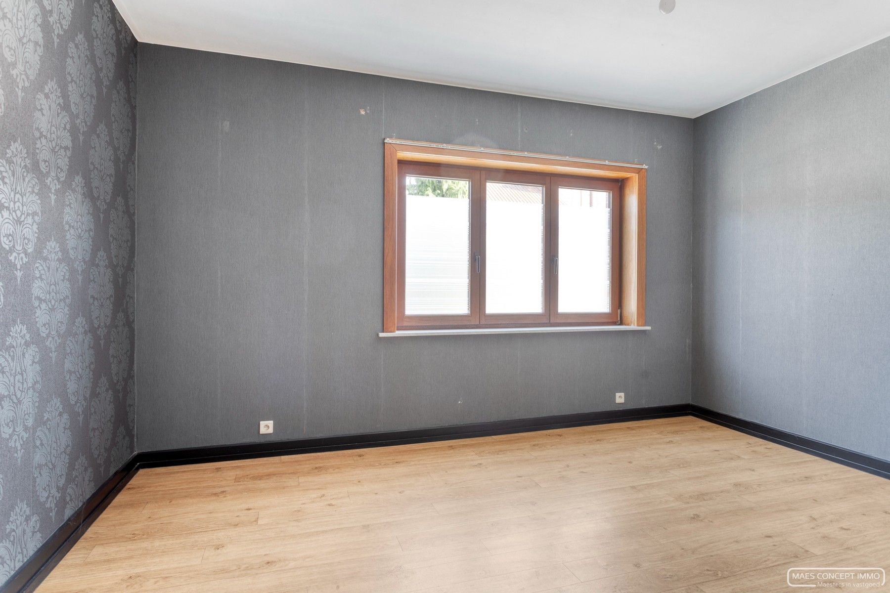 Ruime woning  te koop in centrum Tiegem foto 10