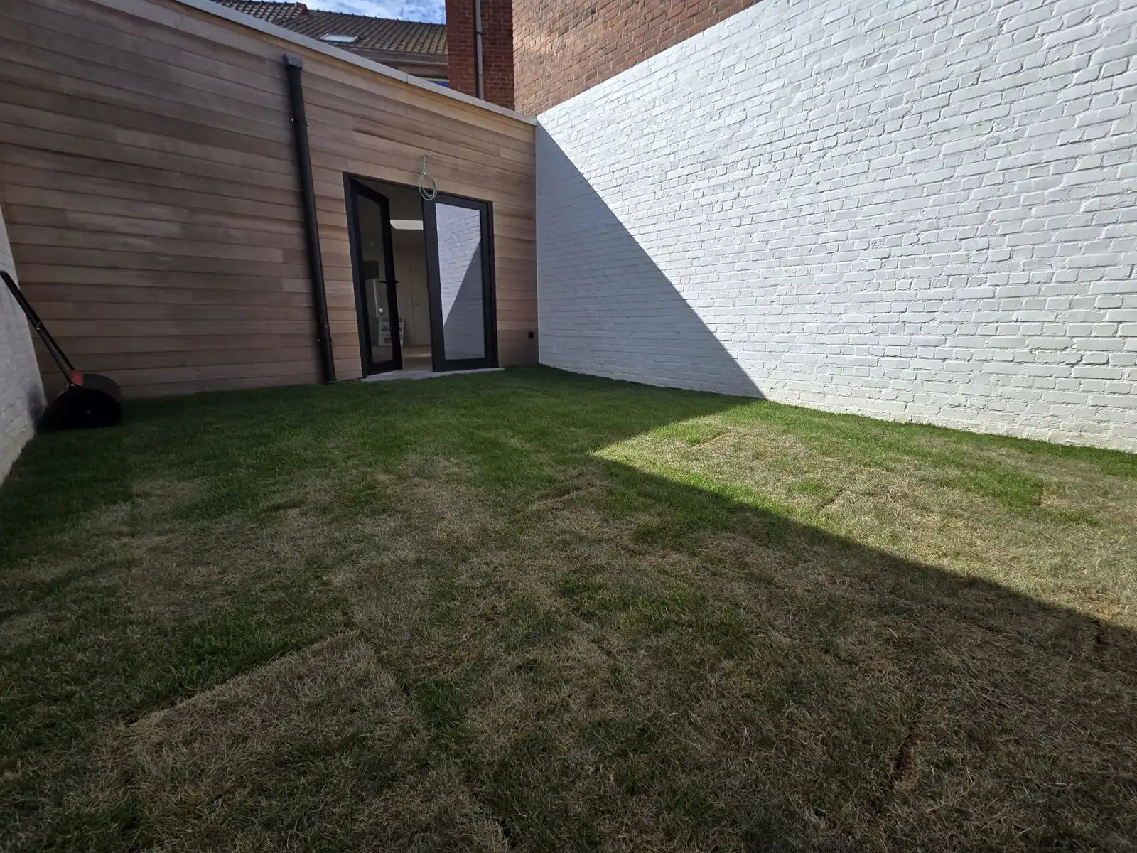 Kloeke en heel ruime instapklare woning! foto 4