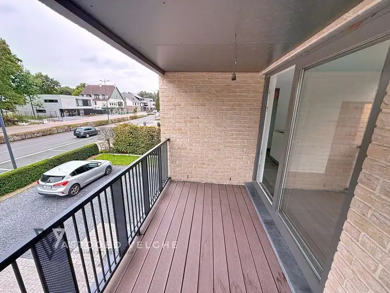 Centraal gelegen duplex appartement met 3 slaapkamers, 2 terrassen en private tuin ! foto 15