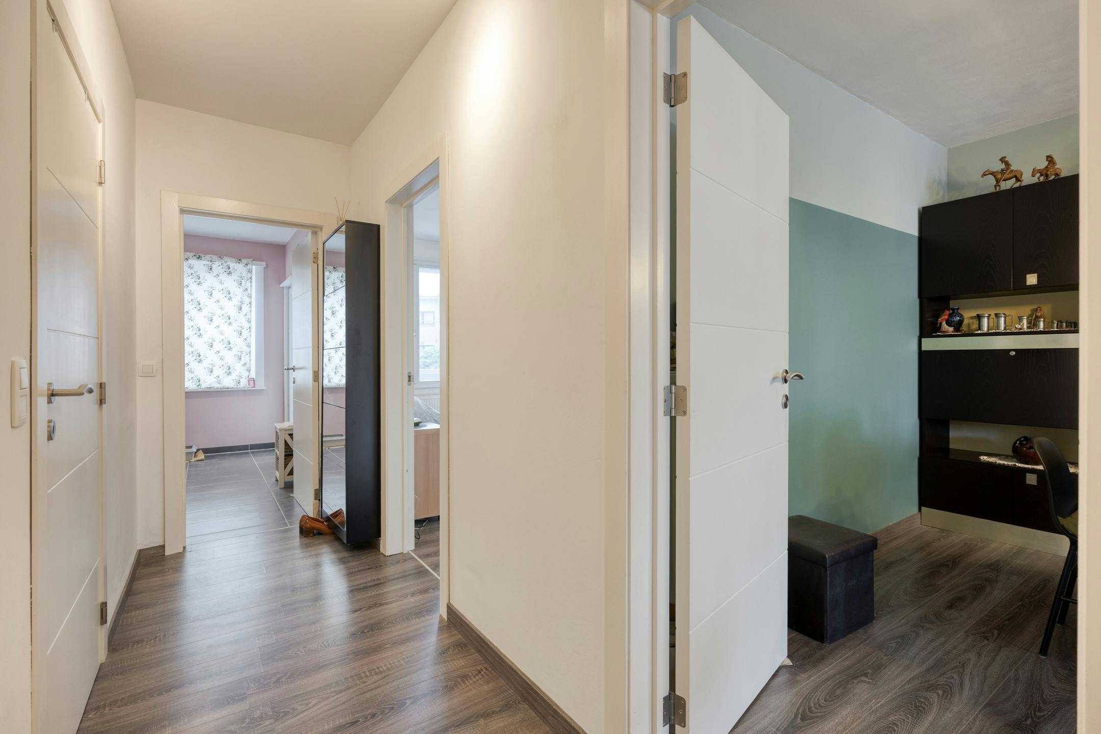 Energiezuinig appartement mét garage te koop in Merksem  foto 17