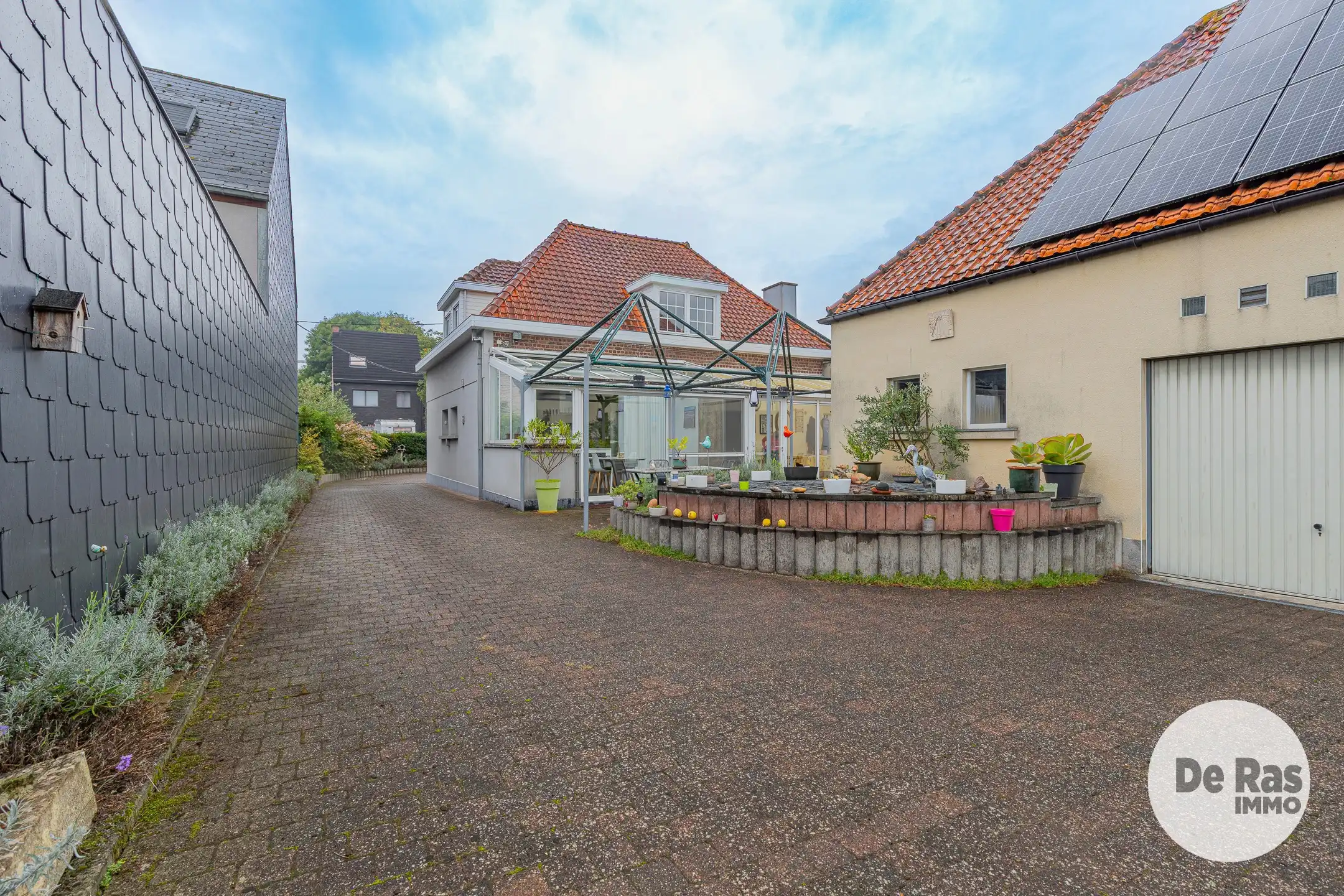ERPE – Solide vrijstaande woning met dubbele garage foto 16