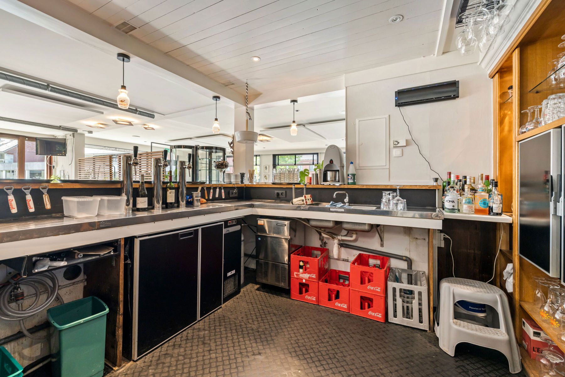 Goeddraaiend restaurant/brasserie  foto 26