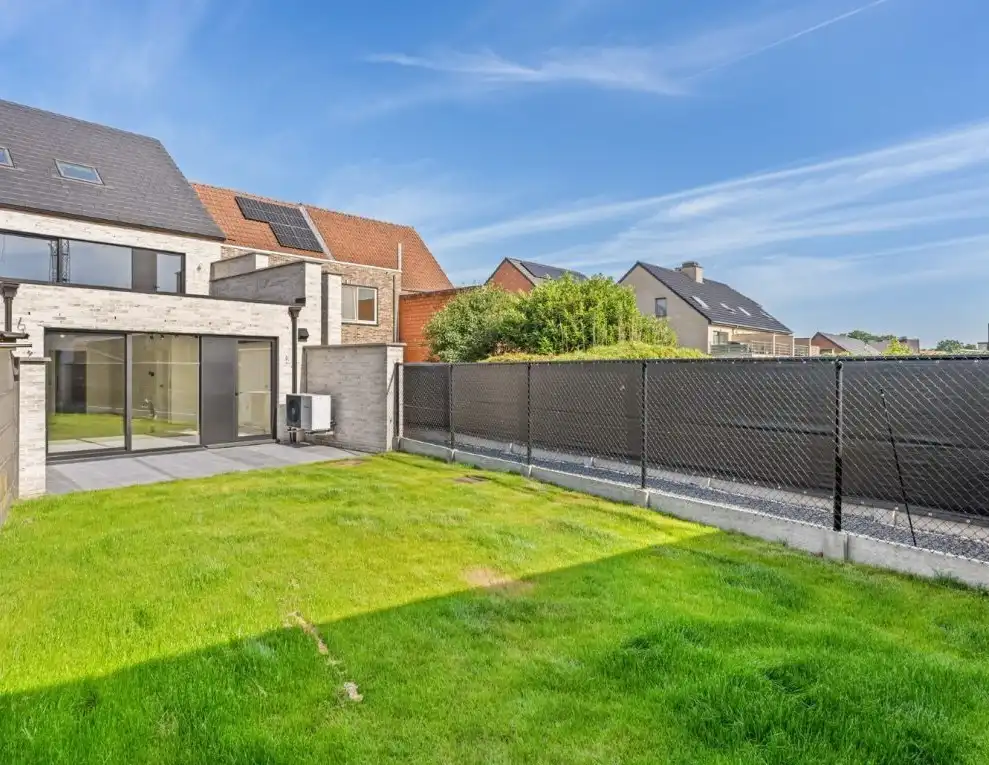 TE KOOP – Ruim nieuwbouw gelijkvloers appartement met tuin en garage in het centrum van Helchteren foto 17