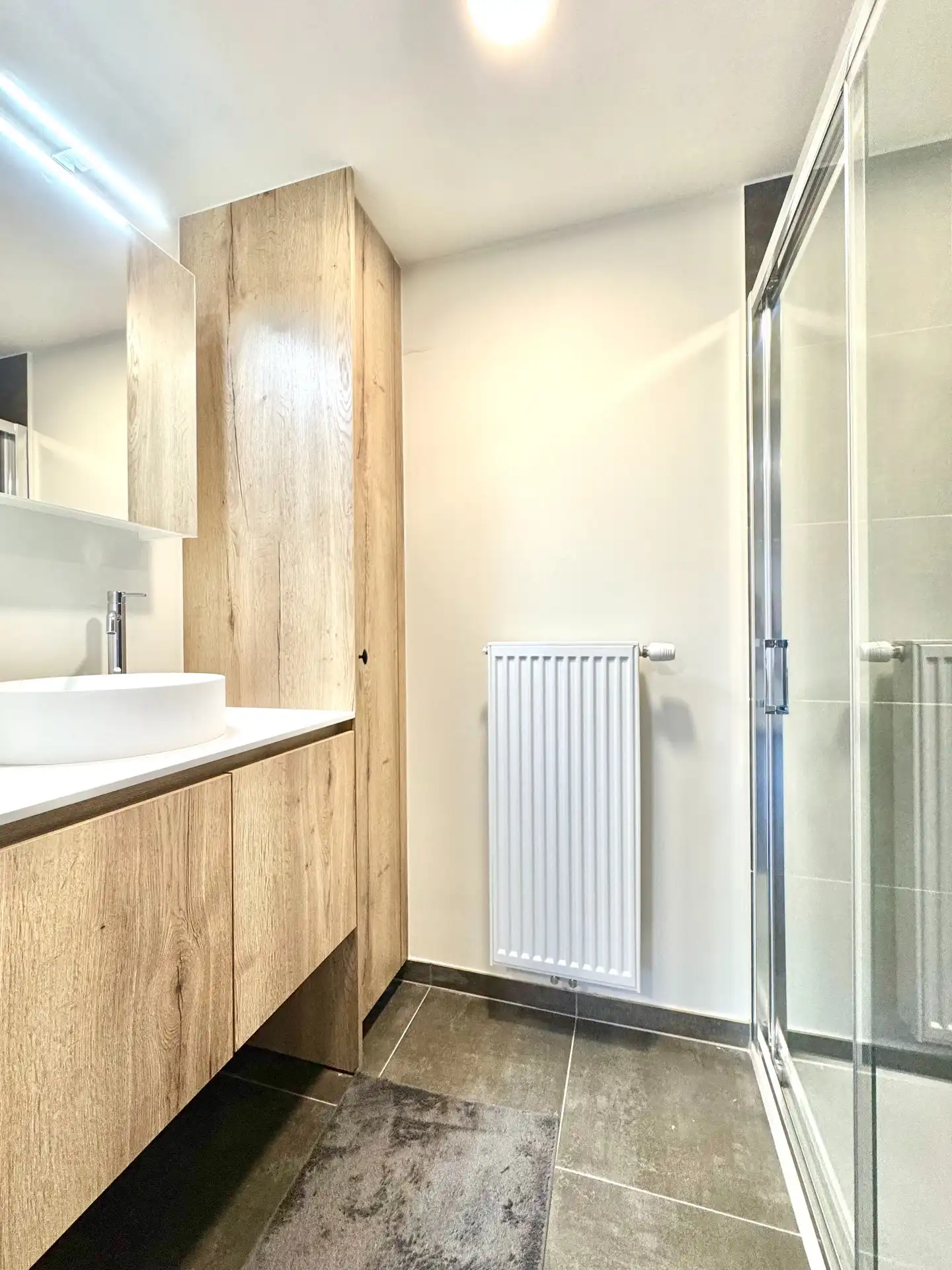 GELIJKVLOERS APP | 2 SLPKS | 2 BDKS | GARAGE | TUIN foto 18