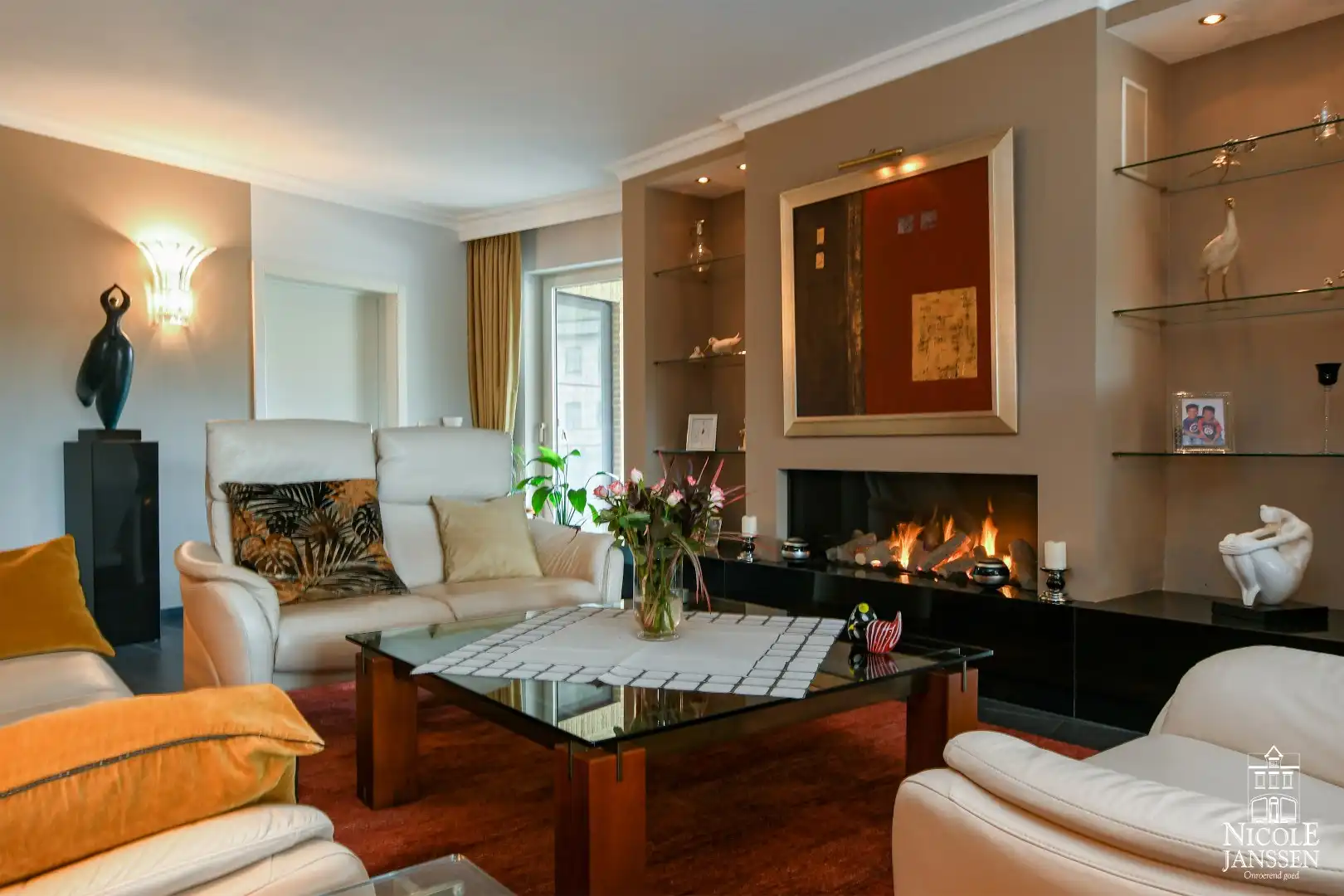 Ruim en luxueus appartement van 190m² met twee mooie terrassen en garage foto 5