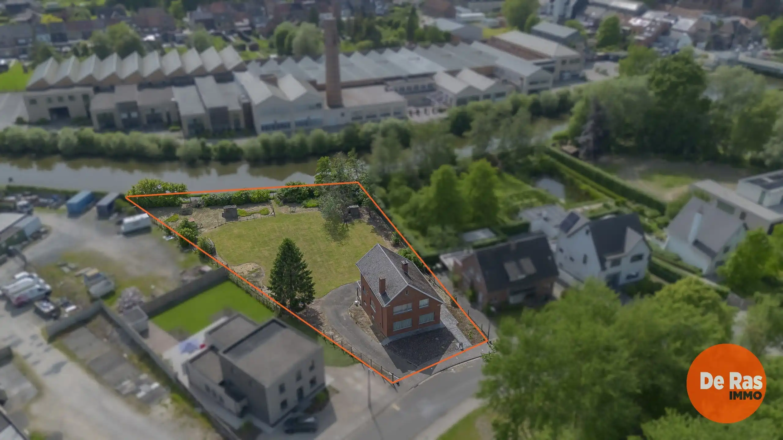 Hoofdfoto van de publicatie: EREMBODEGEM – Solide woning op ca. 25are met topligging