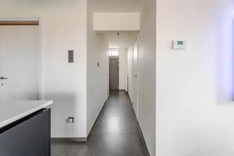 Energiezuinige halfopen woning met 3 slaapkamers. foto 20