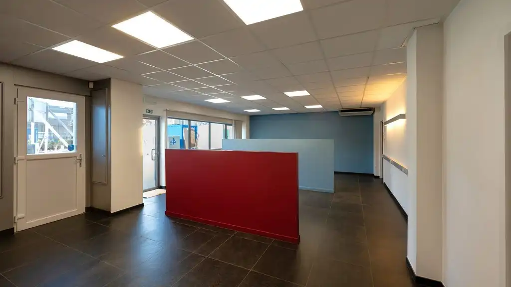 Bedrijfsunit te huur in industriezone de Zaat te Temse foto 6