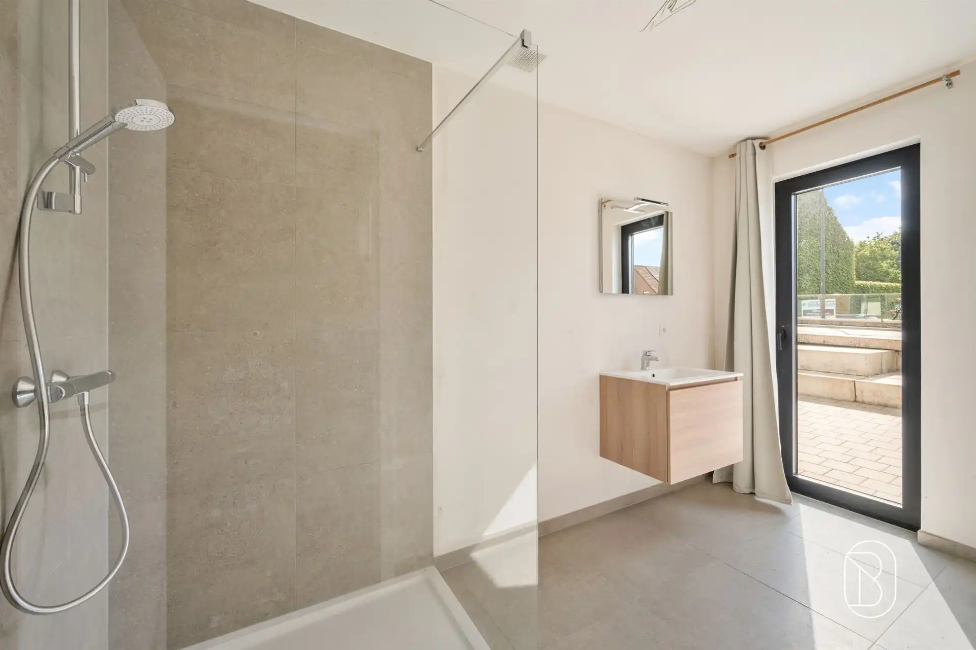 Prachtige penthouse met 3 slk op toplocatie in Harelbeke foto 33