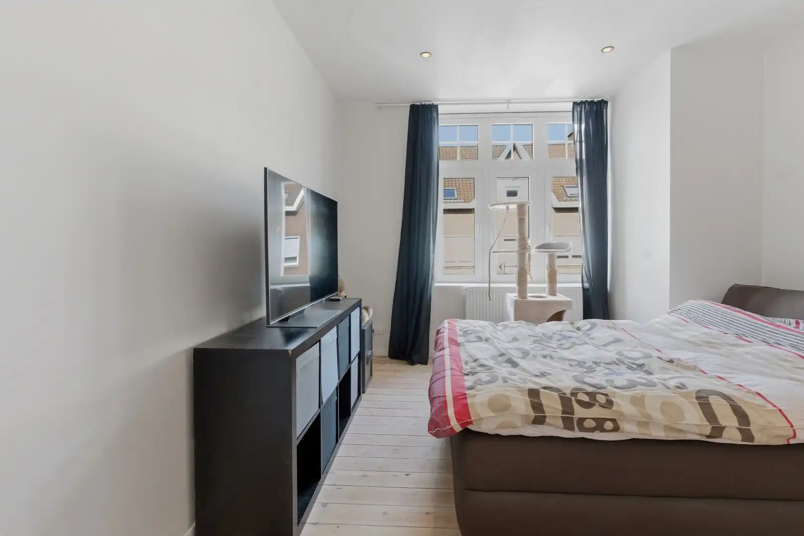 Exclusief gerenoveerde herenwoning met 4 slaapkamers, 2 badkamers en een adembenemende stadstuin. foto 22