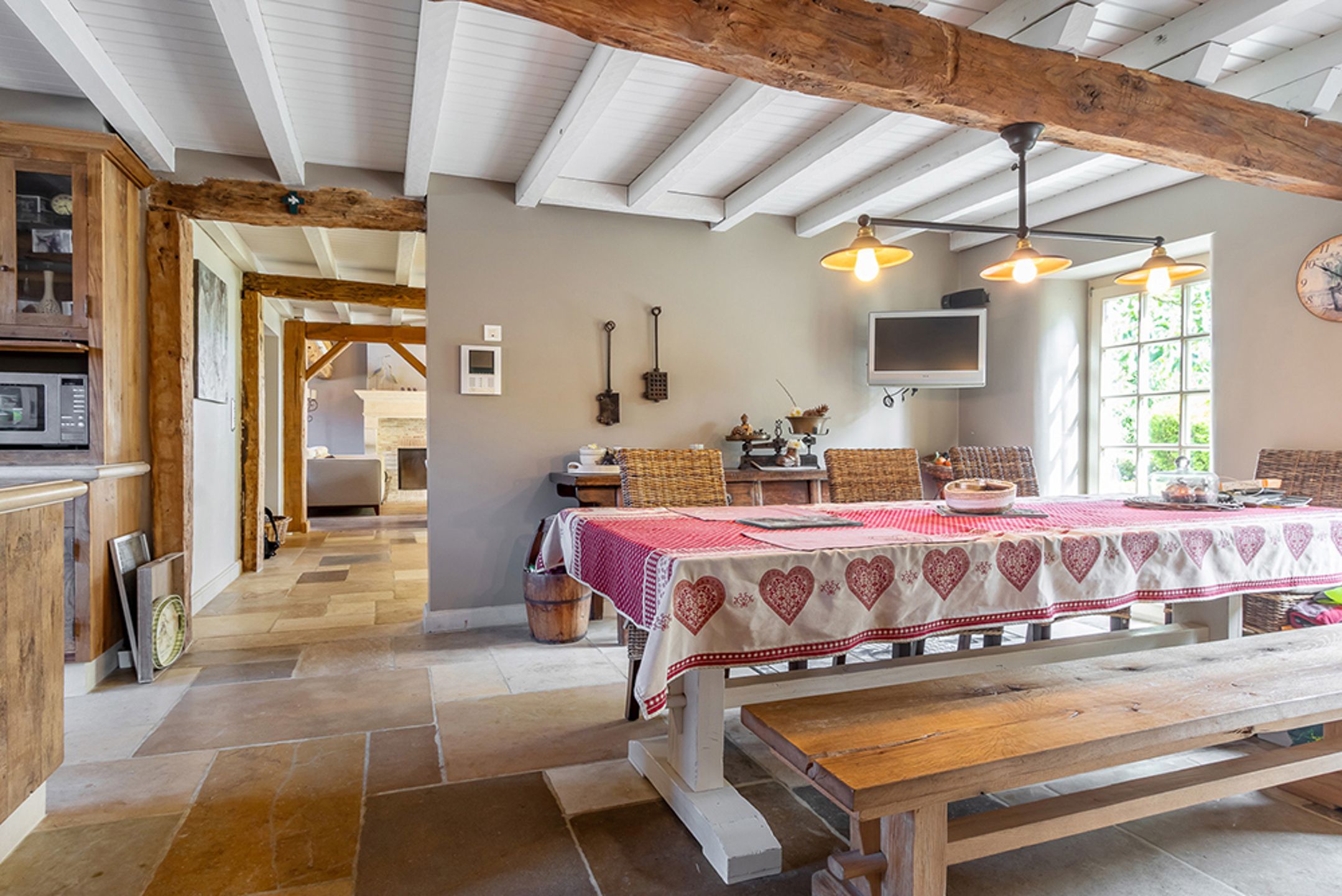 Gerestaureerde vierkantshoeve met B&B op 80 are grond foto 13