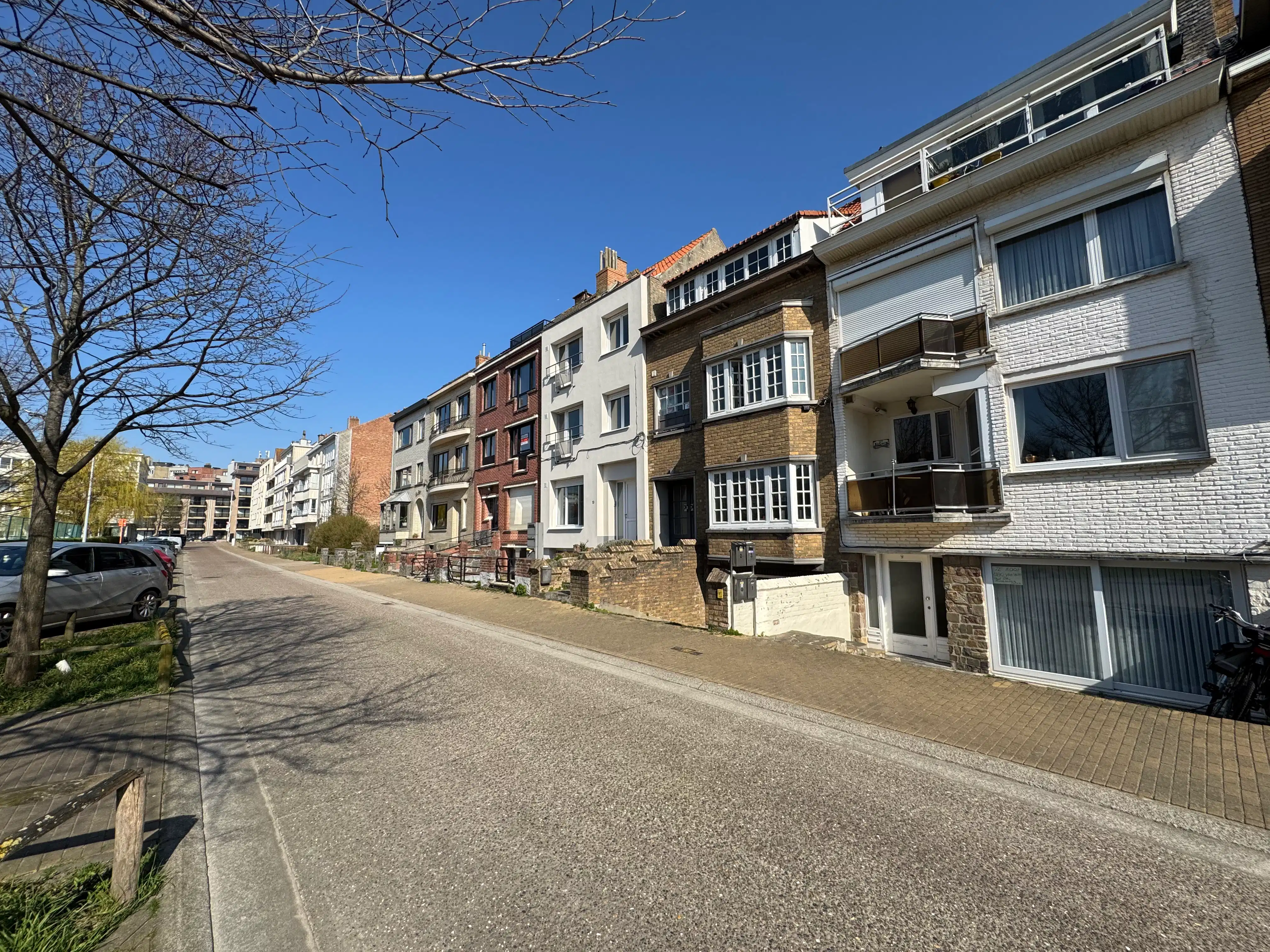 Unieke renovatiekans op topligging in Mariakerke foto 22