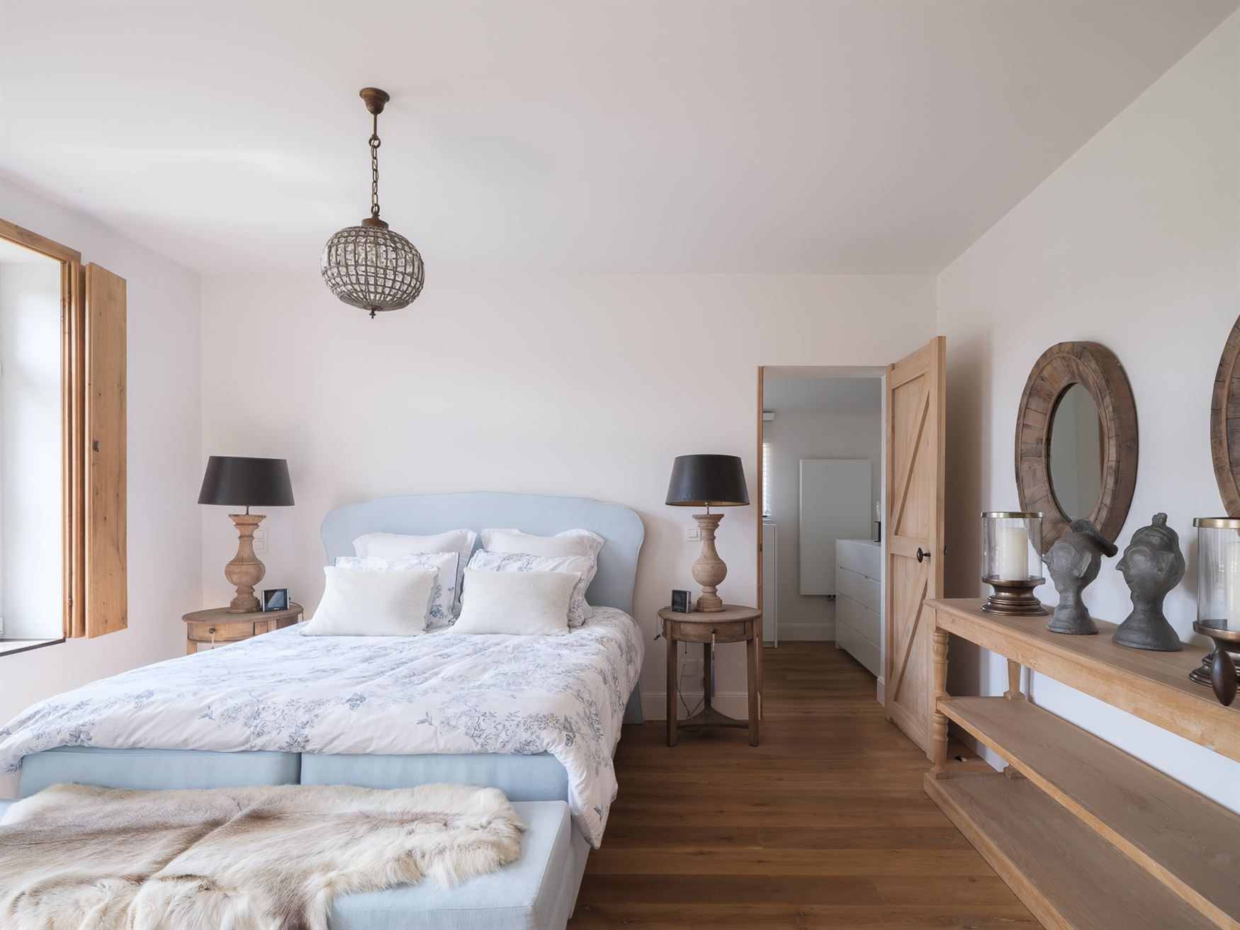 Karaktervolle hoeve met stijl en privacy foto 20