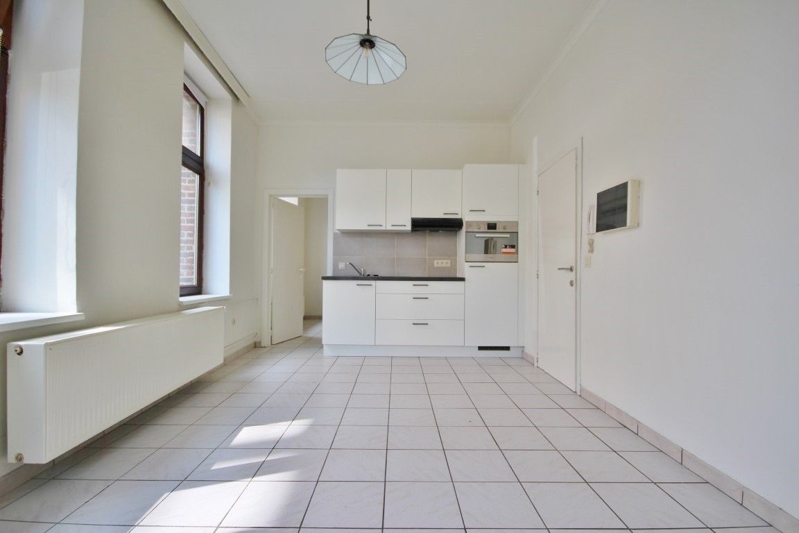 Gelijkvloers appartement met 1 slaapkamer foto 2