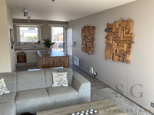 Unieke penthouse met 2 terrassen in hartje Koksijde – op wandelafstand van het strand foto 8