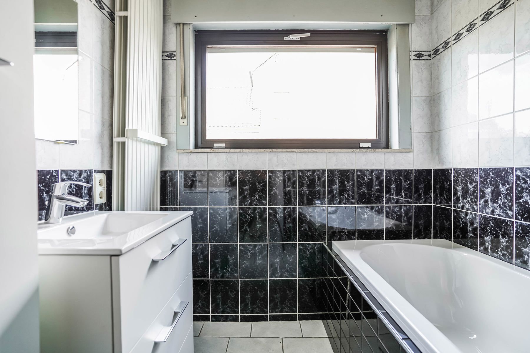 Rustig gelegen open bebouwing op een mooi perceel van 880m² te Kapelle-Op-Den-Bos foto 16