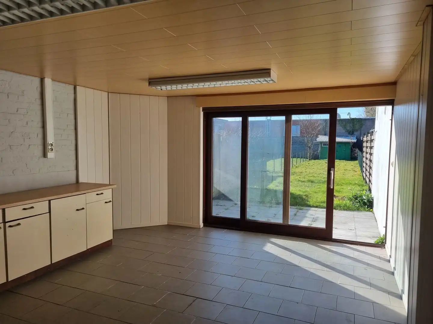 Charmante woning met zonnige tuin in bruisende omgeving. foto 4