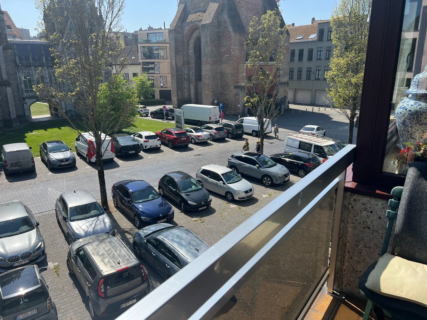 Geriefelijke en instapklaar appartement op zeer goede ligging! foto 8