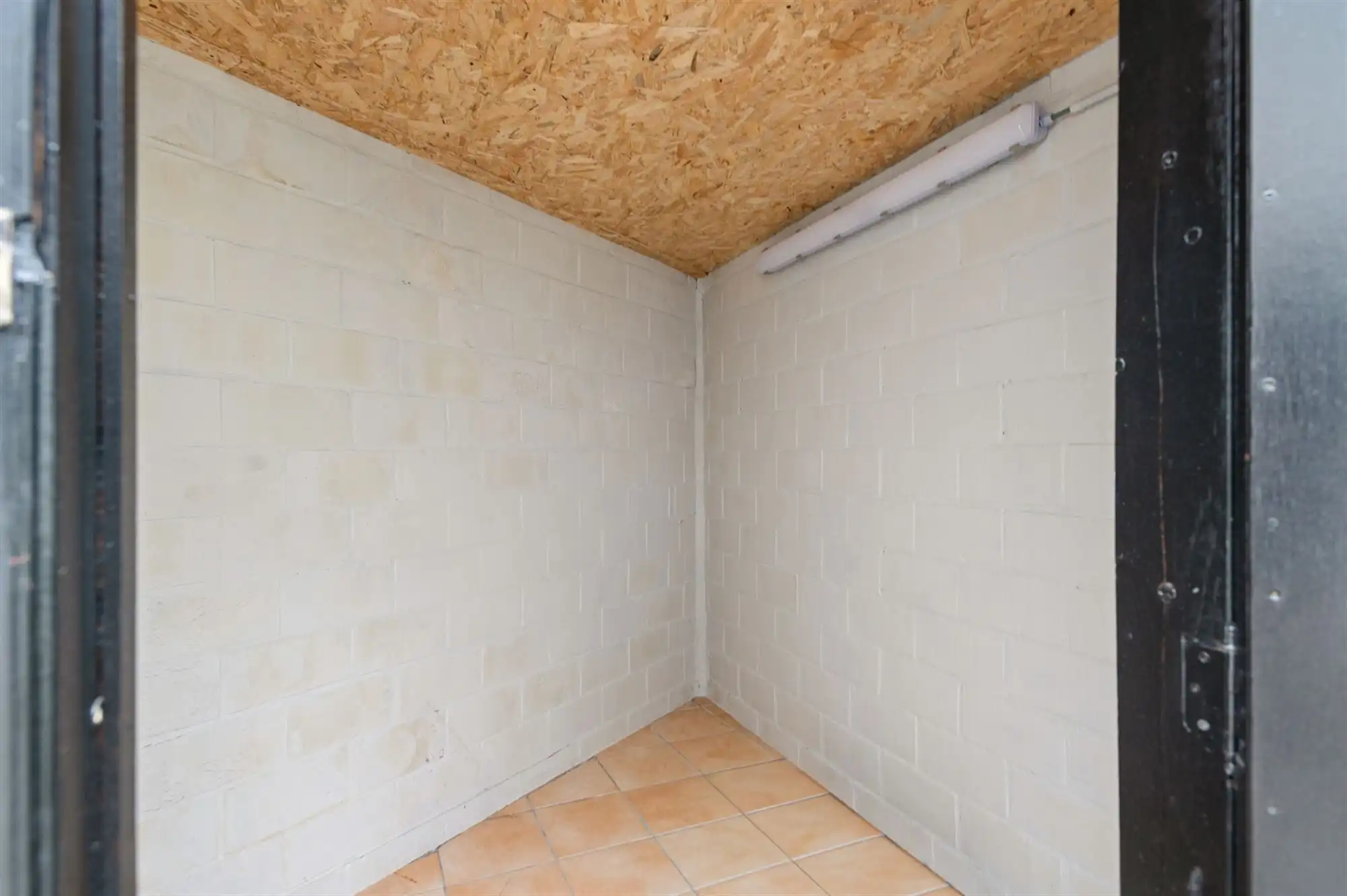 Volledig gerenoveerde woning met 3 slaapkamers foto 21