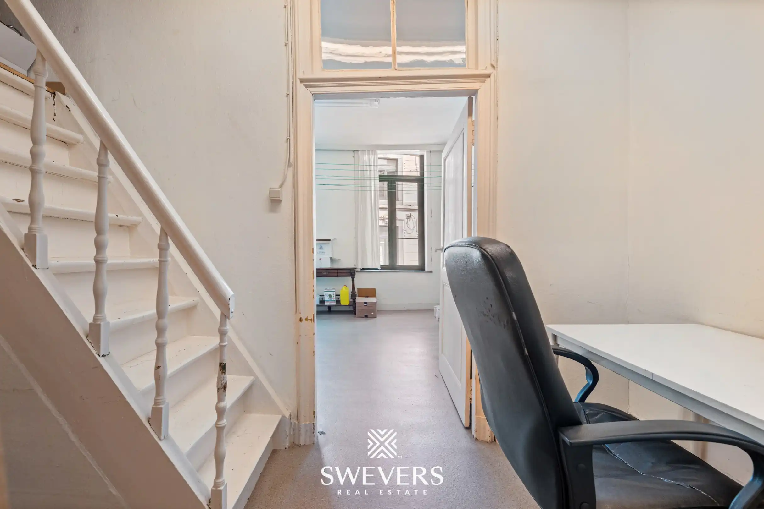 Instapklaar handelshuis op toplocatie met een oppervlakte van 272m2 foto 30
