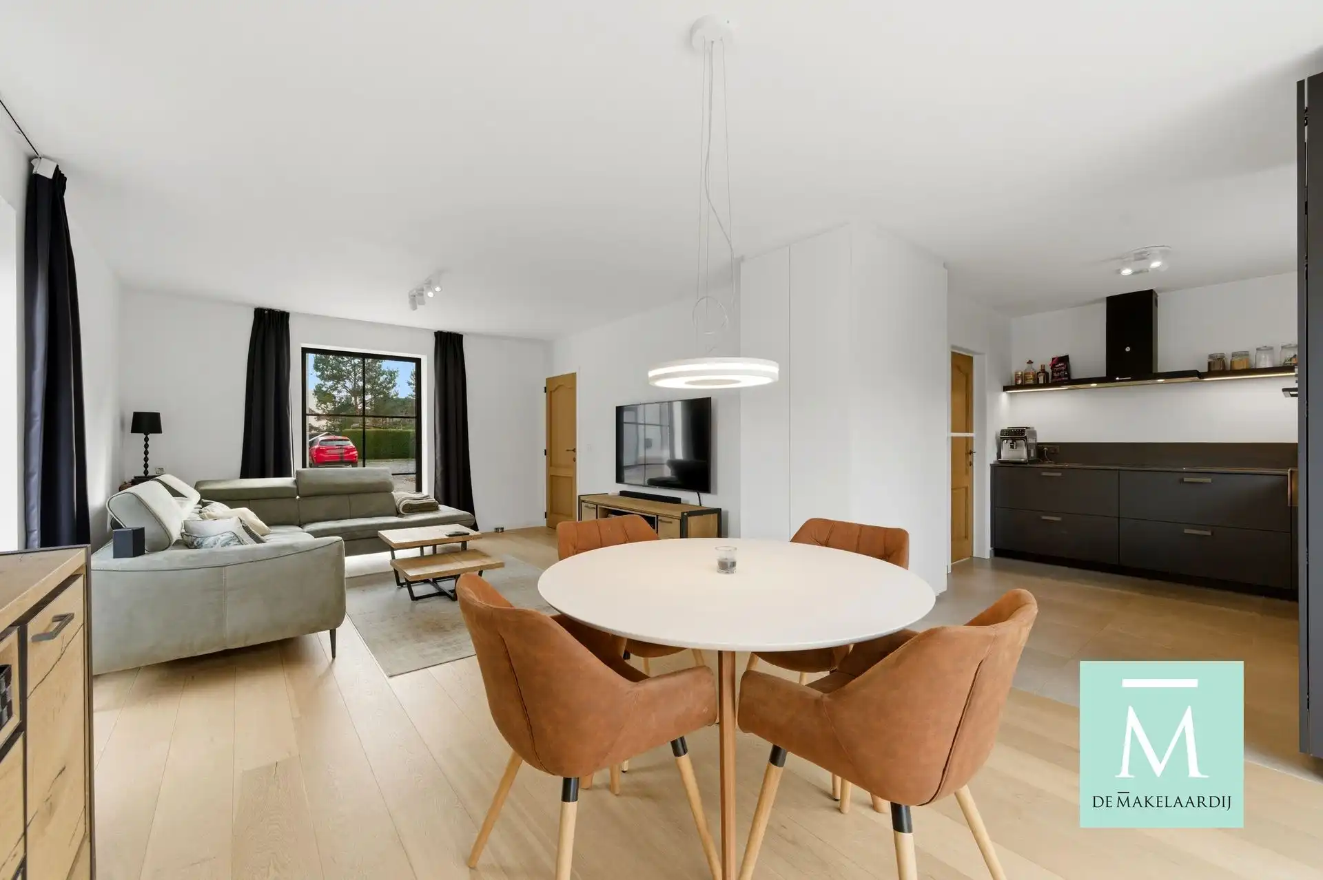 Recente woning met 3 ruime slaapkamers gelegen in het centrum van Rijmenam en vlakbij het Imelda ziekenhuis foto 6