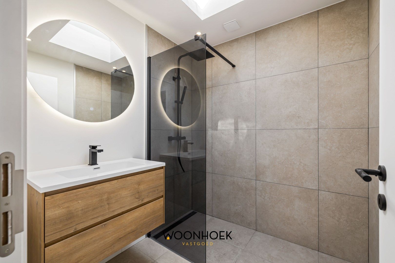 Trendy 3 slpk-woning met 6 zonnepanelen te Lokeren foto 15