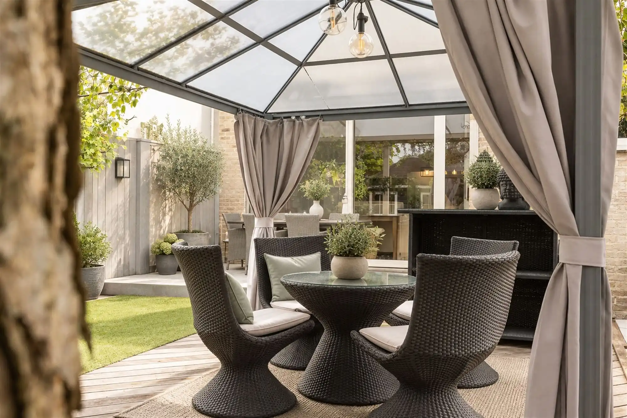 Instapklare woning met 4 slaapkamers en garage foto 24